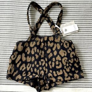 Tocoto Vintage leopard short-alls NWT 6month